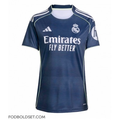 Real Madrid Daniel Carvajal #2 Udebanetrøje Dame 2025-26 Kortærmet Real Madrid Daniel Carvajal #2 Udebanetrøje Dame 2025-26 Kortærmet